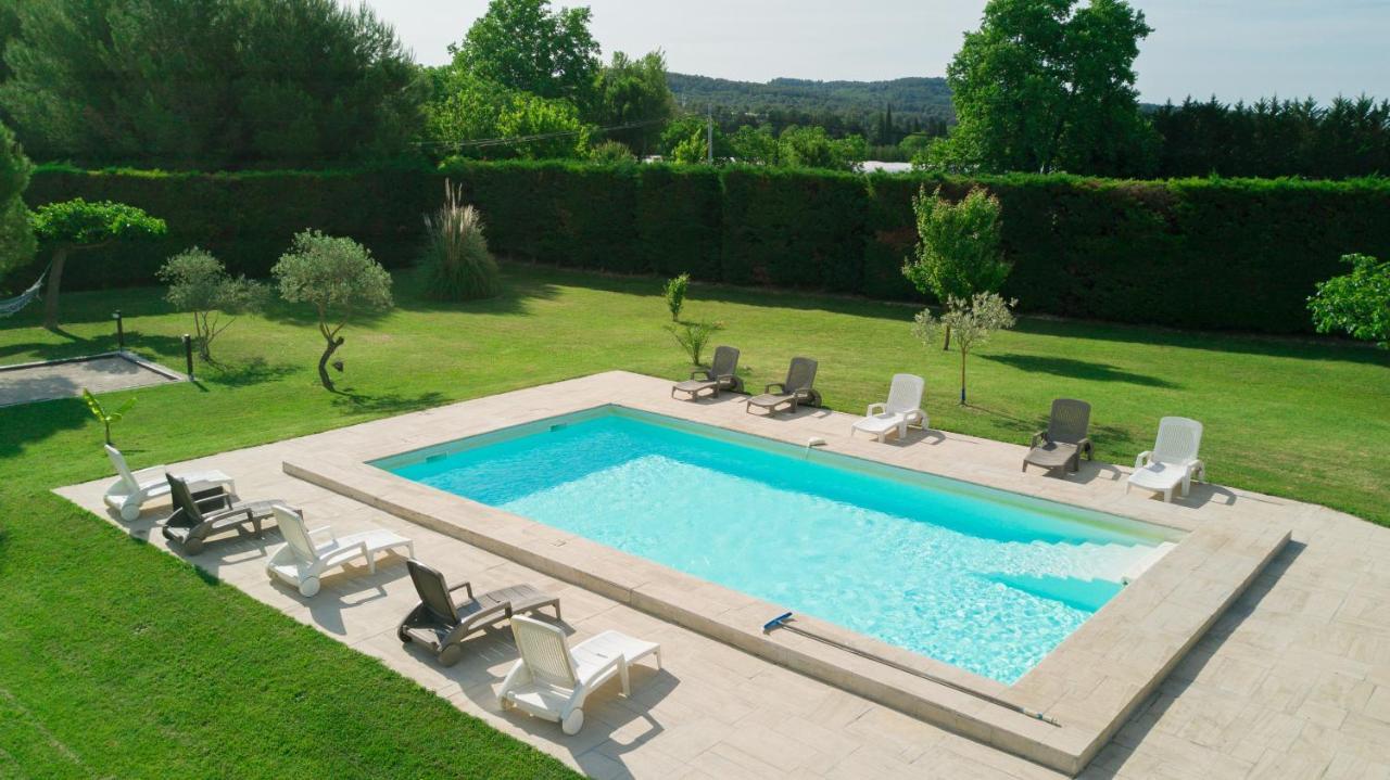 Chambres D'Hotes Le Saint Victor - Provence, Vaucluse Перн-ле-Фонтен Екстер'єр фото