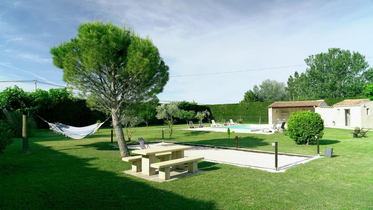 Chambres D'Hotes Le Saint Victor - Provence, Vaucluse Перн-ле-Фонтен Екстер'єр фото